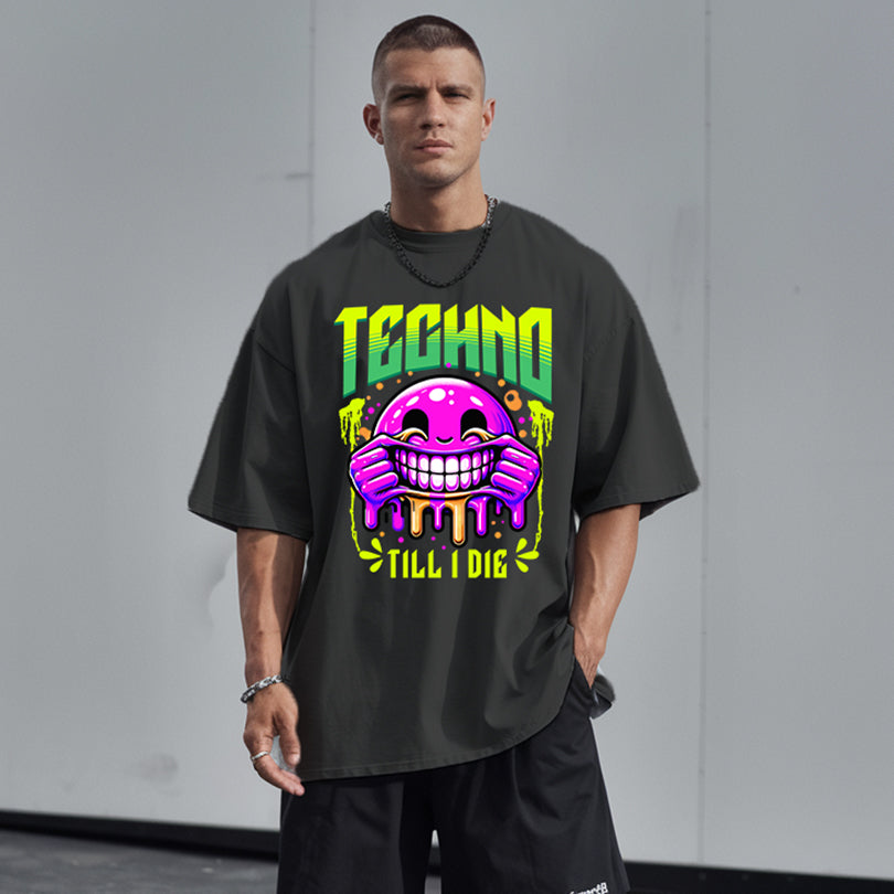 Techno-Shirts-Der-Schlüssel-zu-deinem-einzigartigen-Rave-Style FESTIVAL OUTFITS & STREETWEAR