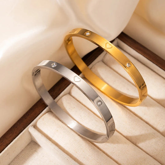 ANENJERY 316L Edelstahl Glatte Intarsien Zirkon Herz Armband für Frauen Männer Einfache Mode Temperament Schmuck Geschenke Täglich Festival Outfits | Techno Shirts | Rave Clothing