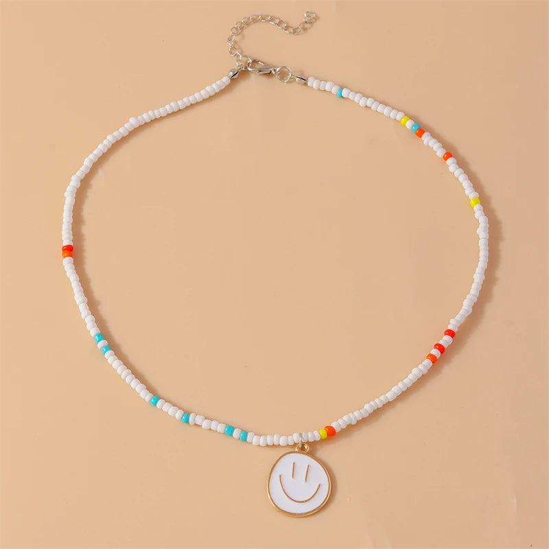 Mode Bunte Lächeln Gesicht Anhänger Halskette für Frauen Handgemachte Perlen Halskette Mädchen Party Festival Schmuck Geschenke Festival Outfits | Techno Shirts | Rave Clothing