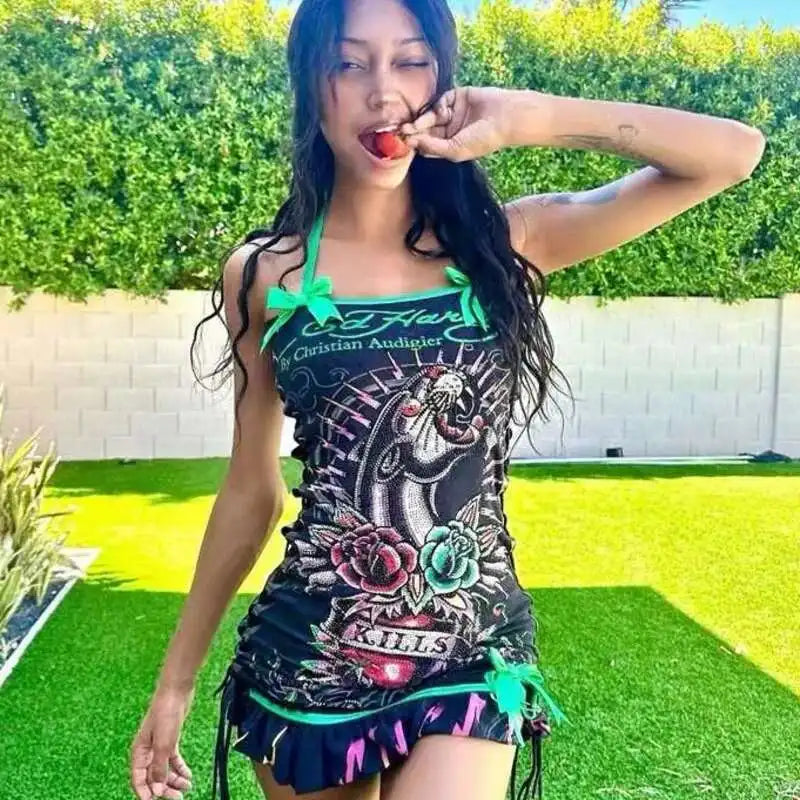 Totenkopf bedruckte Gothic-Minikleider für Damen, Schnürung, Neckholder, sexy Kleider, Slash-Ausschnitt, Y2k-Partykleider, A-Linie, figurbetontes Kleid für Damen Festival Outfits | Techno Shirts | Rave Clothing