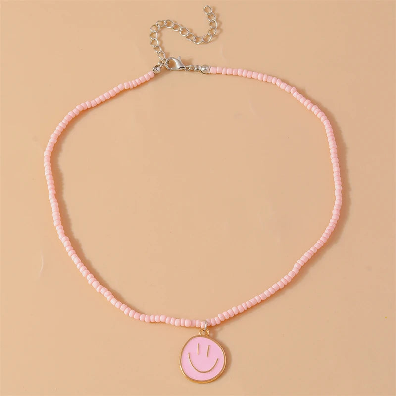 Mode Bunte Lächeln Gesicht Anhänger Halskette für Frauen Handgemachte Perlen Halskette Mädchen Party Festival Schmuck Geschenke Festival Outfits | Techno Shirts | Rave Clothing