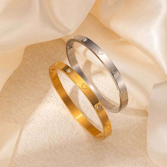 ANENJERY 316L Edelstahl Glatte Intarsien Zirkon Herz Armband für Frauen Männer Einfache Mode Temperament Schmuck Geschenke Täglich Festival Outfits | Techno Shirts | Rave Clothing