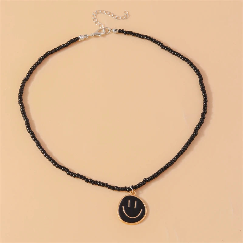 Mode Bunte Lächeln Gesicht Anhänger Halskette für Frauen Handgemachte Perlen Halskette Mädchen Party Festival Schmuck Geschenke Festival Outfits | Techno Shirts | Rave Clothing