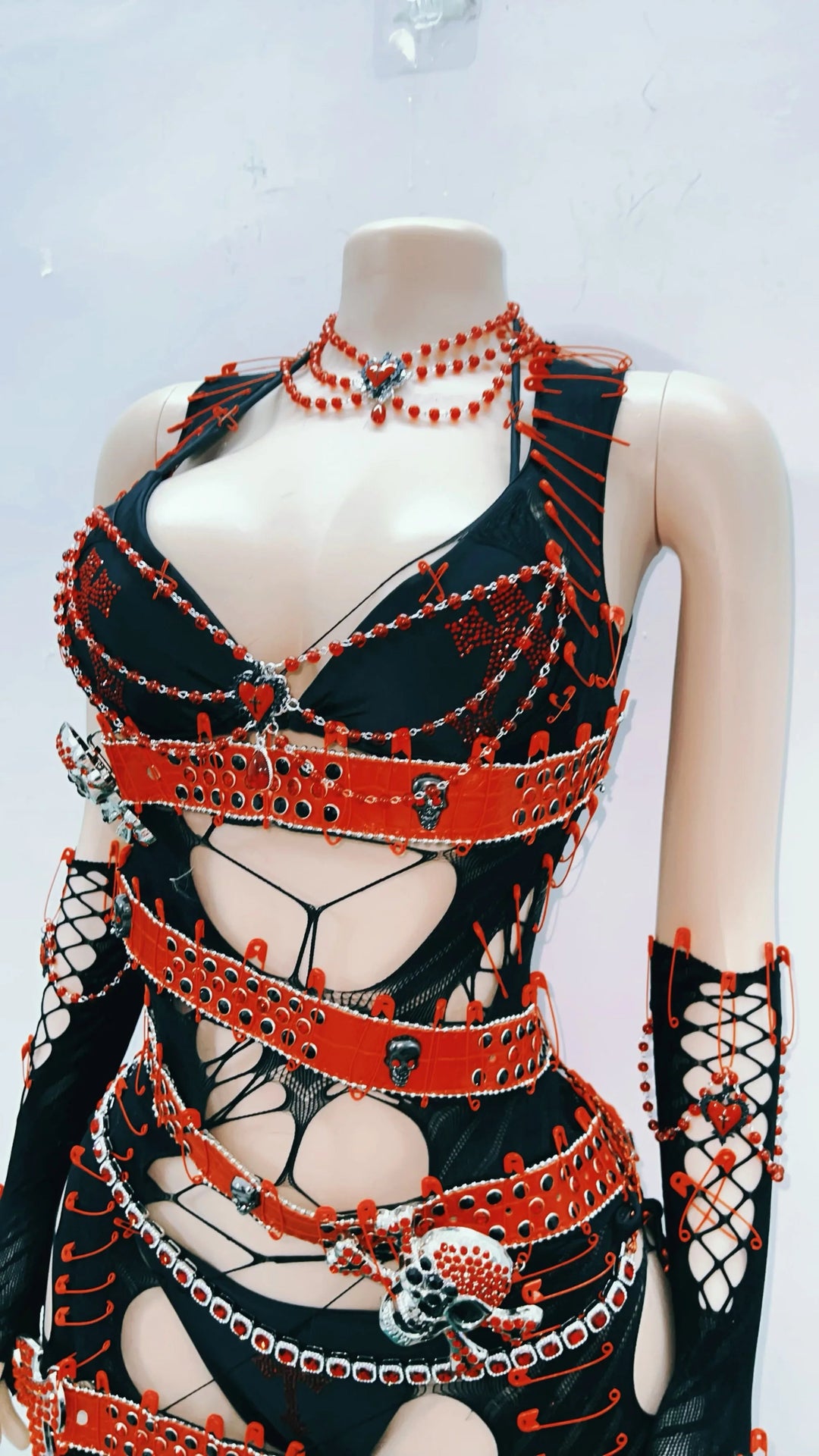 Totenkopfkleid Harajuku Kleid Y2K Kleid Sexy Kleid Einzigartiges Kleid Kreuzkleid Gothic Kleidung Y2K Kleidung Vintage Kleid Y2K Mode Festival Outfits | Techno Shirts | Rave Clothing