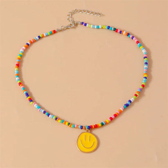 Mode Bunte Lächeln Gesicht Anhänger Halskette für Frauen Handgemachte Perlen Halskette Mädchen Party Festival Schmuck Geschenke Festival Outfits | Techno Shirts | Rave Clothing